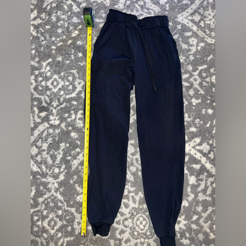 lululemon athletica Black jogger pants size 0
